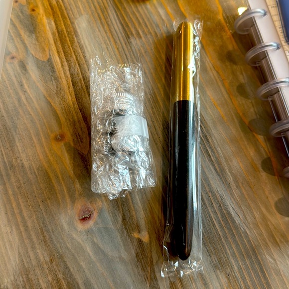 Cloth & Paper fountain pen from December’s intention box NEW - Picture 4 of 4